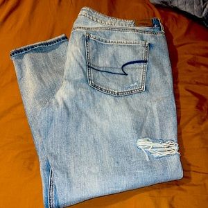 American Eagle distressed boyfriend jeans size 18 regular